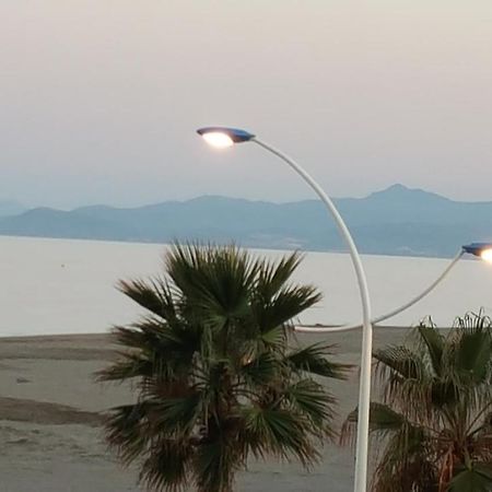 Beau T2 Au Calme Avec Parking Sublime Vue Sur Port Canet-en-Roussillon Exterior foto